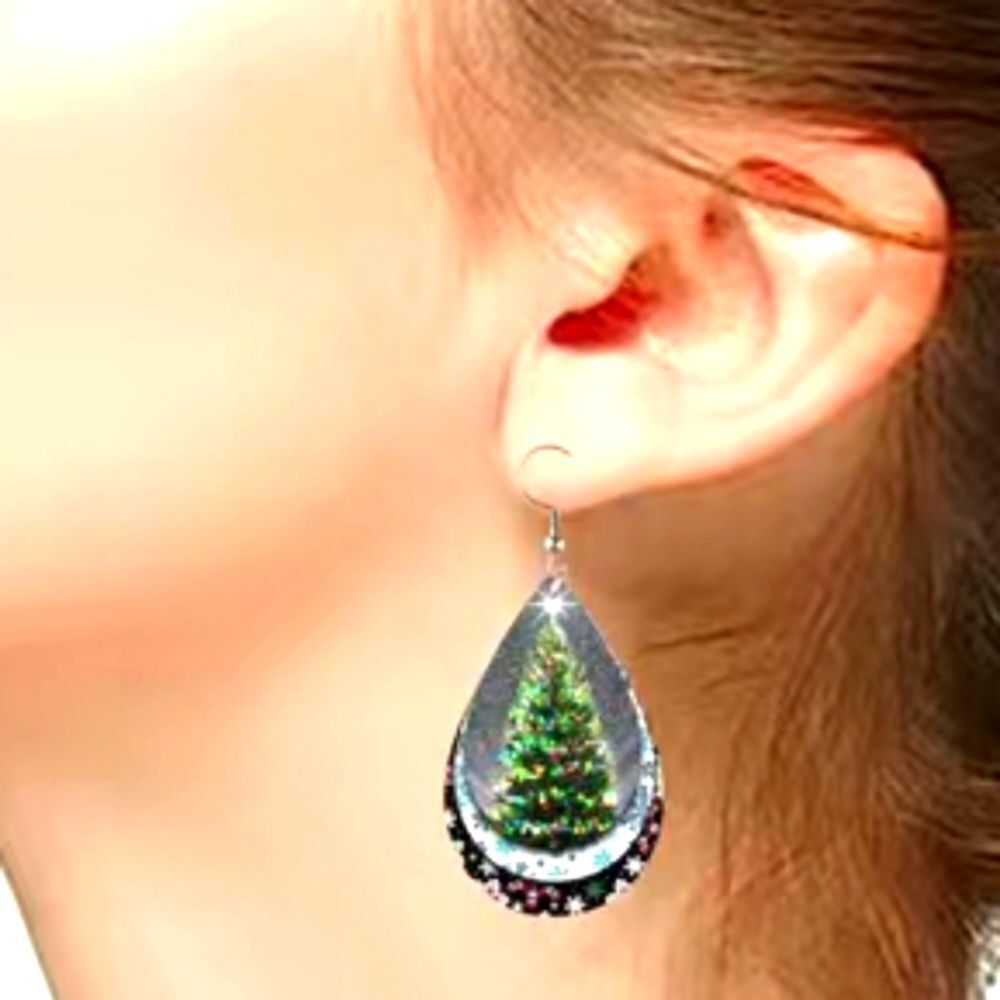 Hand crafted dangle earrings - Picture 2 of 5